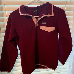 Magenta and light pink fleece Patagonia pullover